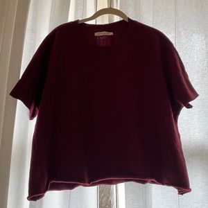 Short sleeved sweatshirt